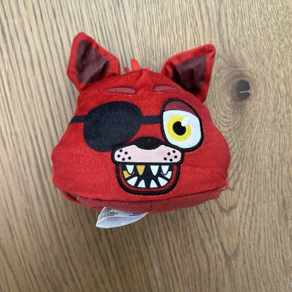 Funko Five Nights at Freddy’s FNAF Reversible Head 4” Plush Freddy, Chica, Foxy - Picture 14 of 15